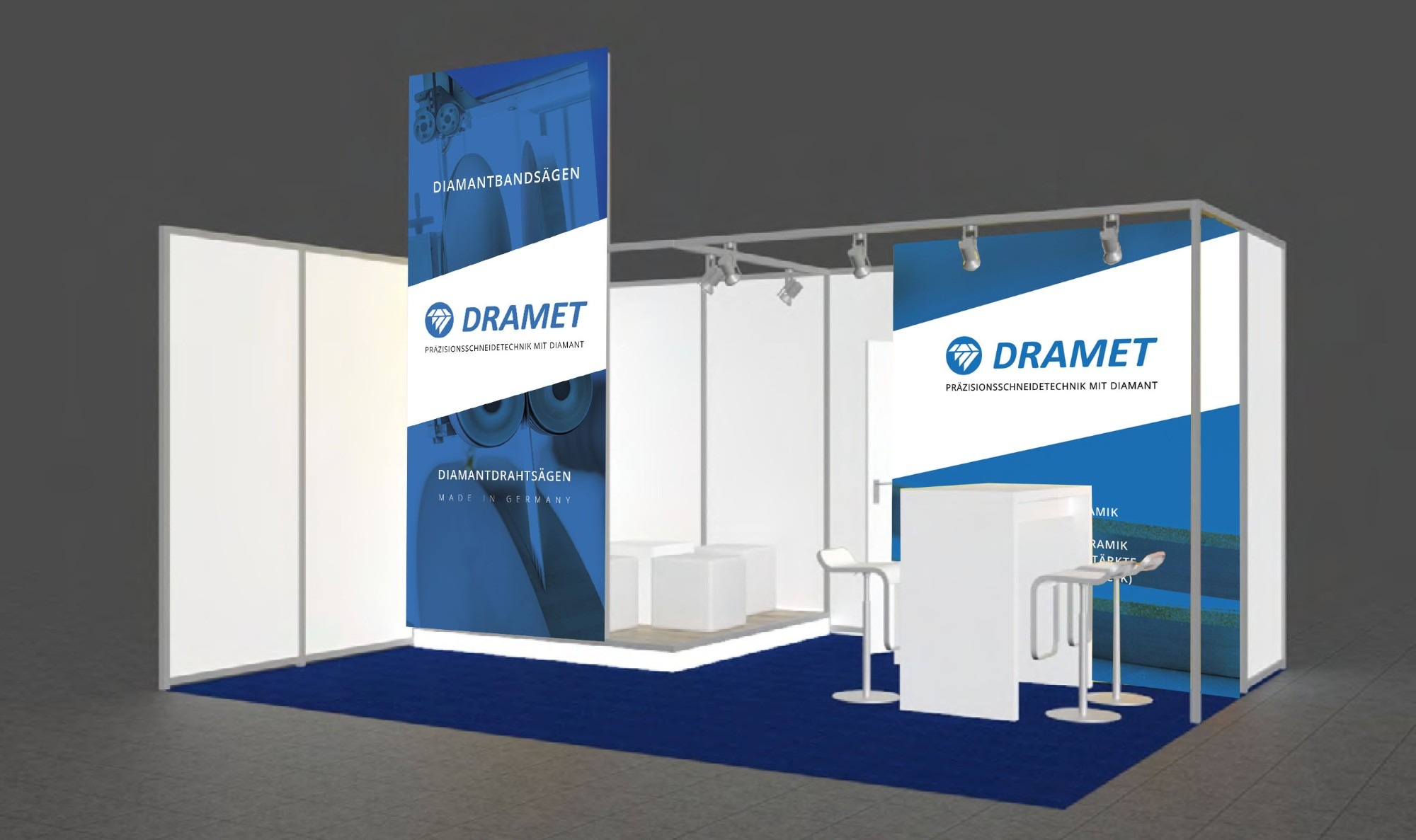 Messestand von DRAMET auf der Fachmesse GrindingHub mit Signage-Turm und Wandgestaltung