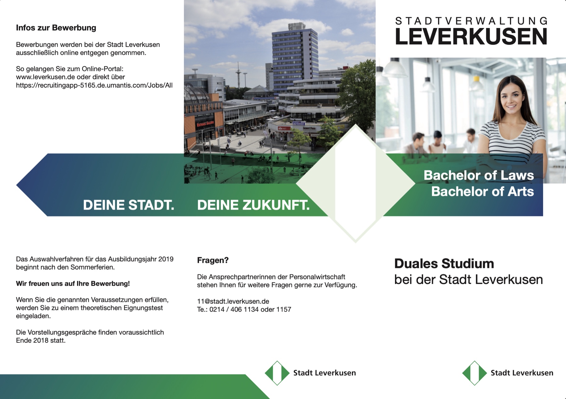 Aufgeklappte Recruiting-Broschüre der Stadt Leverkusen für das duale Studium